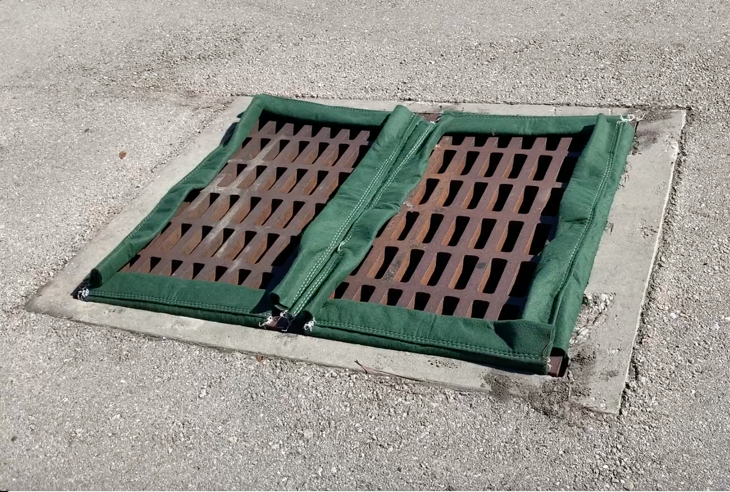 Grate Size: 26" x 40"