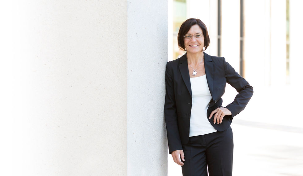 Angelika Nobbmann Coach für Unternehmen, Einzelpersonen, Consulting für Organisations- Kultur- und Teamentwicklung und Mediation für zukunftsfähige Lösungen
