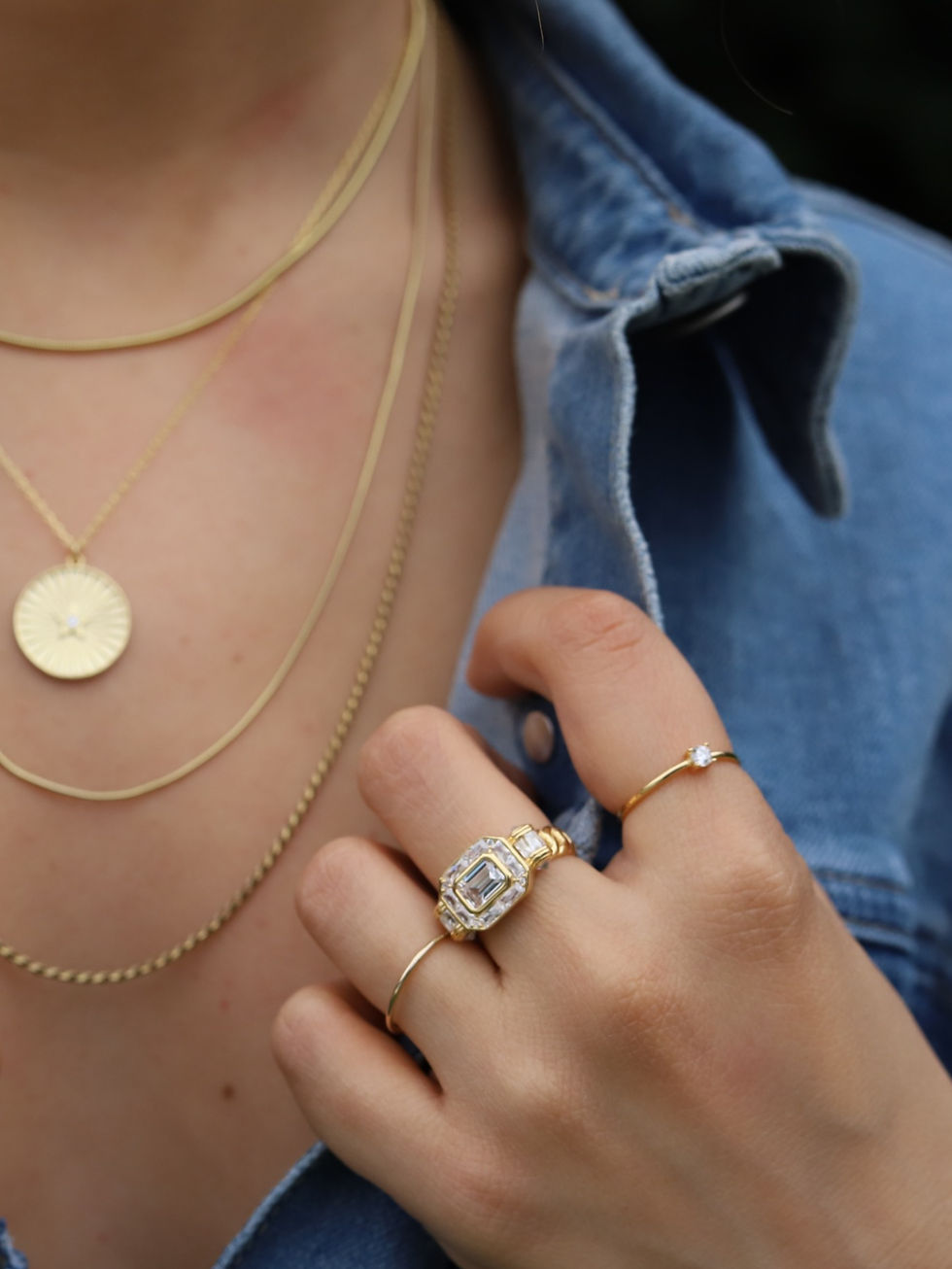 Thumbnail: JOYA - Ring with zircon gemstone