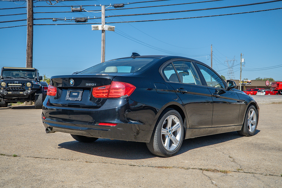 Thumbnail: 2014 BMW 320i (10098)