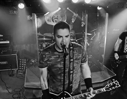Carlos Lead Vocal/Guitar