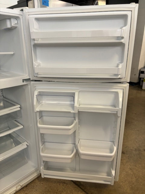 Thumbnail: WHIRLPOOL TOP&BOTTOM FRIDGE 33'