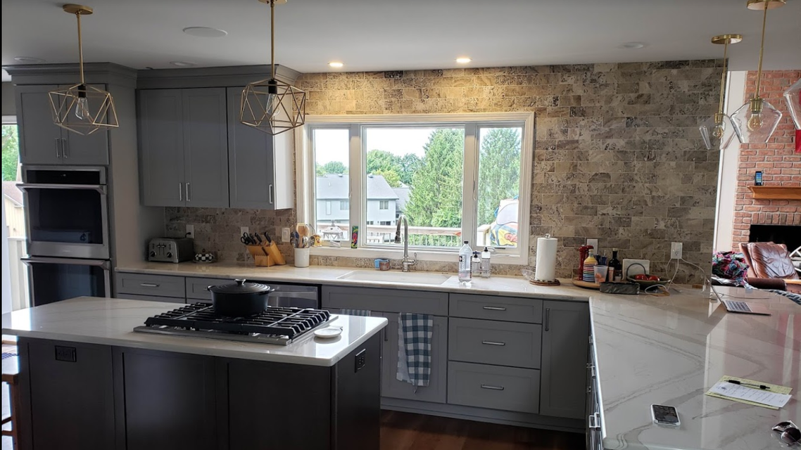 Flooring Bill's Carpet and Furniture Center United States