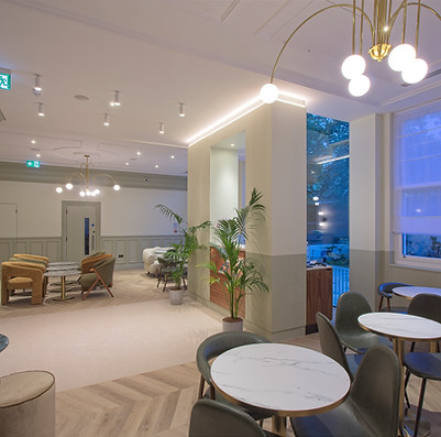 Edwing Hotel Reception