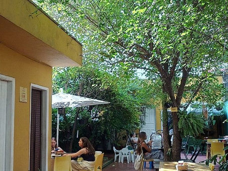Cafés com Jardim em São Paulo para Conversas Longas a Dois