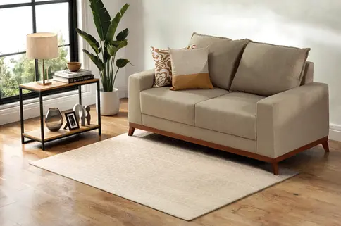 Tapete da marca Tapecol em ambiente residencial, fotografado para catálogo e e-commerce em produção comercial realizada para o grupo Bella&Co.