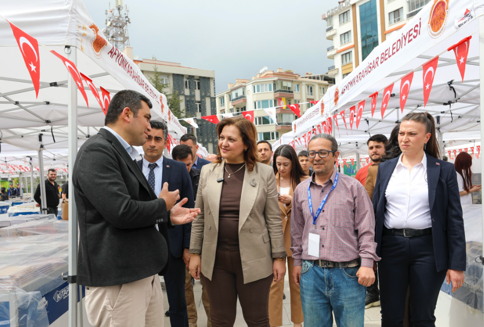 AKP'ye geçen Köksal korkuyor mu?