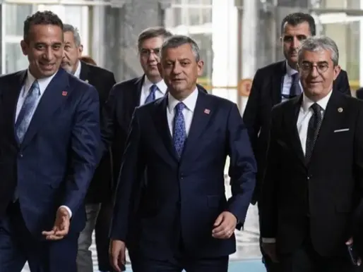 Günaydın ve Başarır'ın Grup Başkanvekilliği Düşürüldü