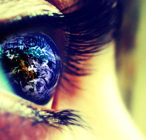 Daily Tonic || Full of Eyes (5)