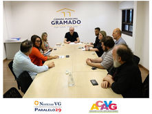 Legislativo promove reunião para debater atuação de artistas na Rua Coberta