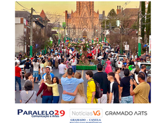 Festa Colonial: Desfile Raízes da Terra valoriza história da origem de Canela e contagia público