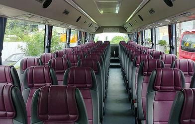 MILESBUS 車箱.jpeg