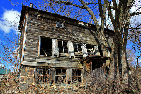 Wisconsin Countryside with Old Farm Building