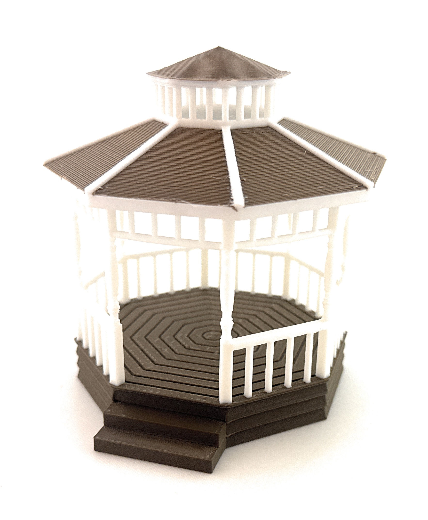 O Gauge Gazebo
