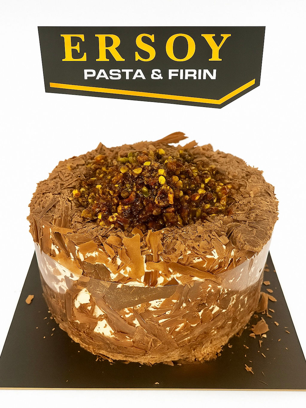 Krokanlı Yaş Pasta