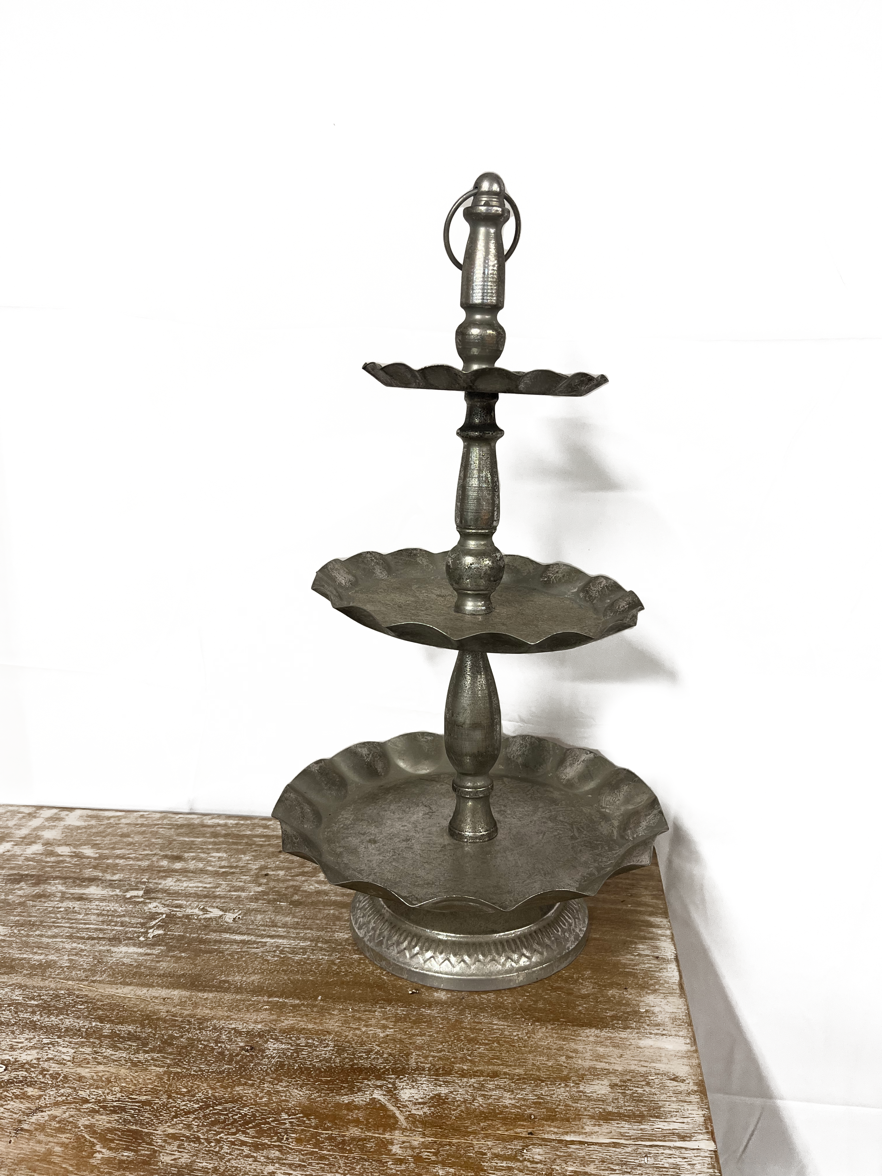 Metal Cake Stand