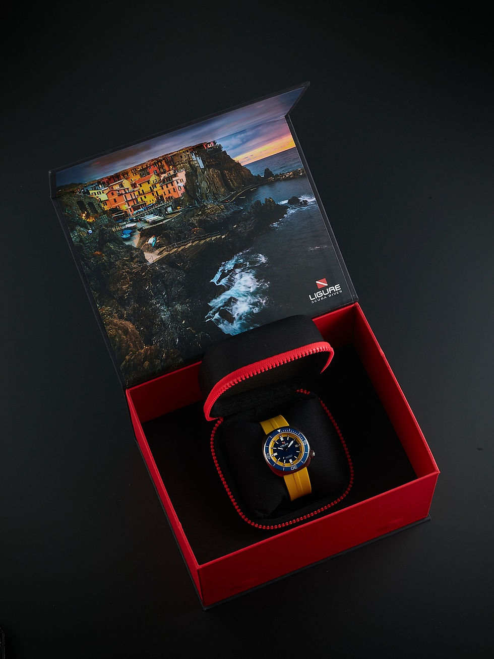 Ligure Watches Italian Packaging