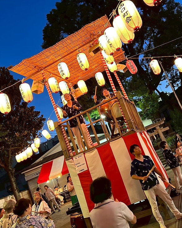 女塚神社の盆踊りの写真
