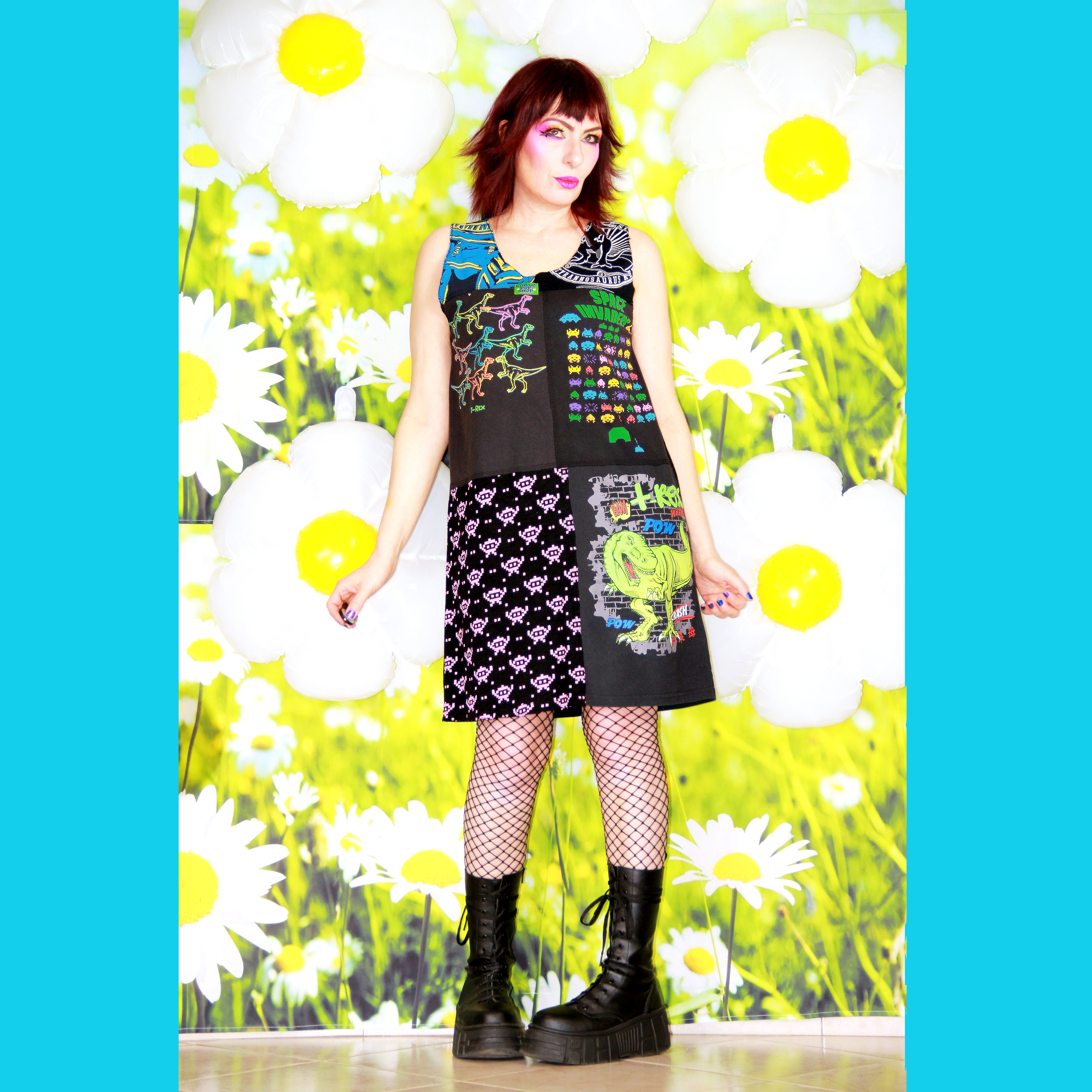 Robe Crash Dino Invaders