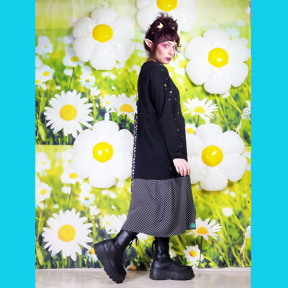 Miniature : Robe Dripping Flowers