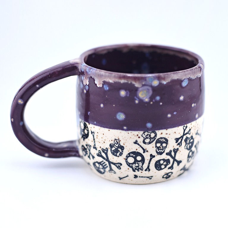 Thumbnail: halloween mugs with glazed top