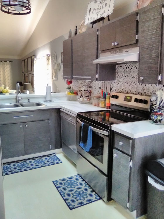 Kitchen Redesign & Faux Finish Floor