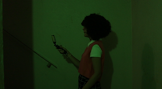 Sophia na escada.png