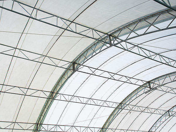 倉庫テントの天井