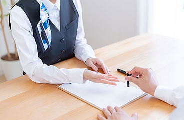 書類手続きのイメージ