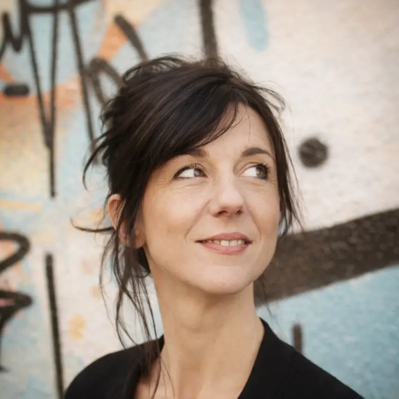 intoo-architecture-interieure-portrait-estelle-lyon.webp