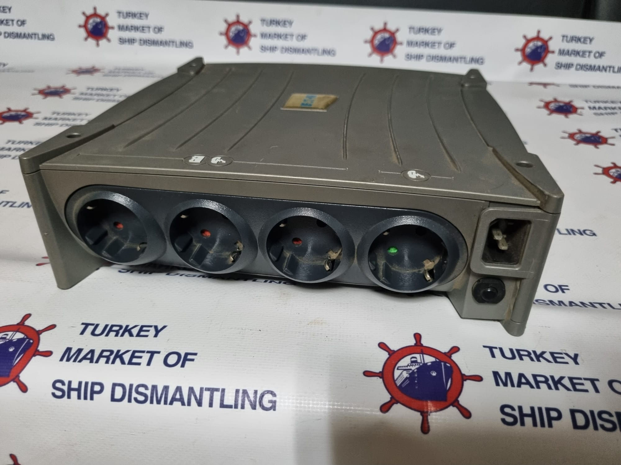 EATON ELLIPSE MAX 600 USBS UPS