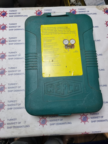 Refco M4 DELUXE COOLING MANIFOLD 4 Way | International Supply Platform