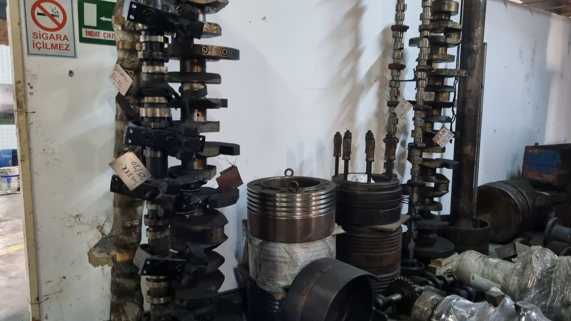 MAN 20/27 CHAMSHAFT