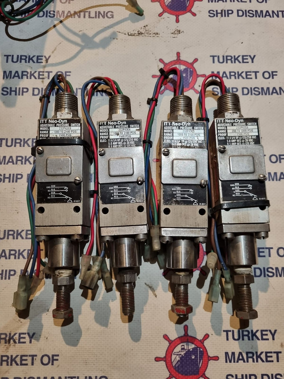 Küçük resim: ITT Neo-Dyn 232P43C6 BH Adjustable pressure switch