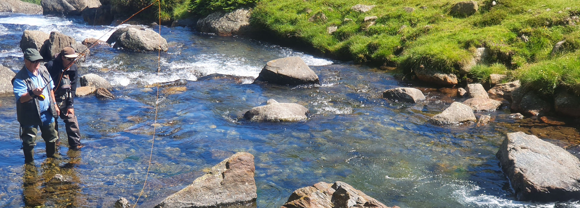Pêche à la mouche torrent de montagne