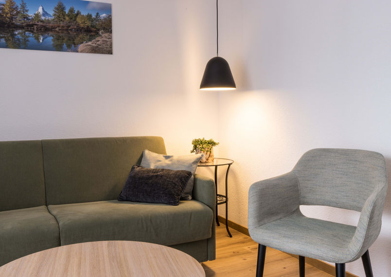Sitzgelegenheit in der Junior Suite im Hotel Bristol Zermatt