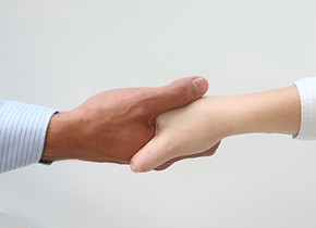 Votre-premier-rendez-vous-hypnose-angers-realite-virtuelle-hypnothrapeute-therapie-exposition-realite-virtuelle-angers-49