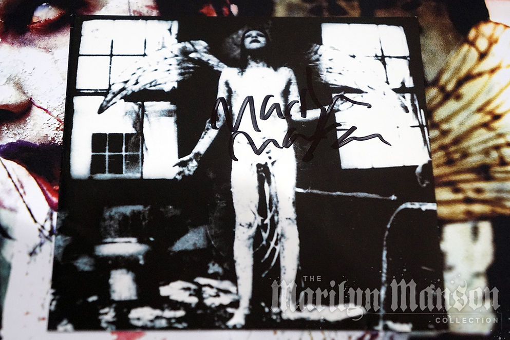 Marilyn Manson サイン入りCD Marilyn Manson Signed Antichrist Superstar CD | mansoncollection