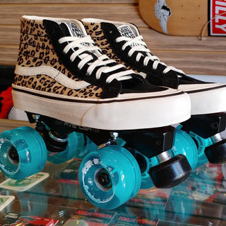 CUSTOM VANS SKATES
