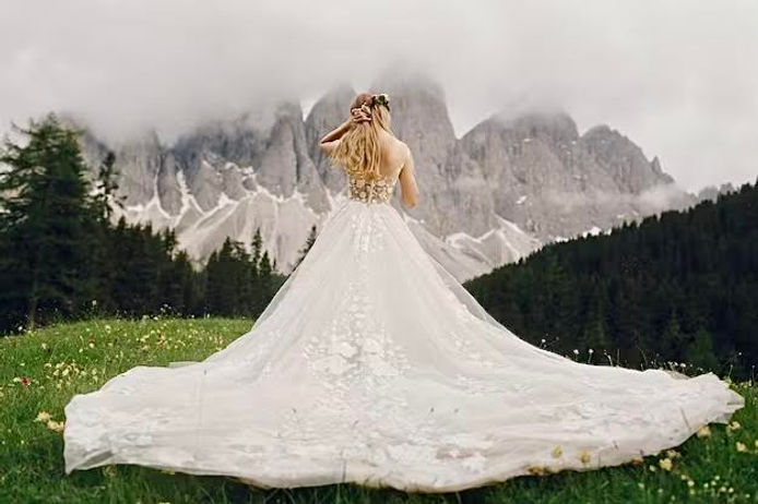 Andrea Medina brides, vestidos de novia,