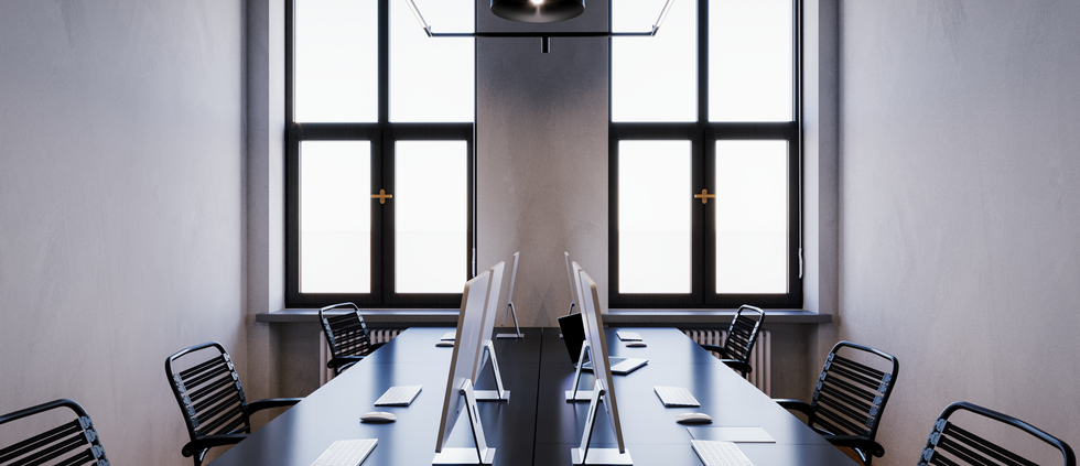 Detailansicht eines modernen Büroarbeitsplatzes im denkmalgeschützten Stalinbau Berlin-Friedrichshain