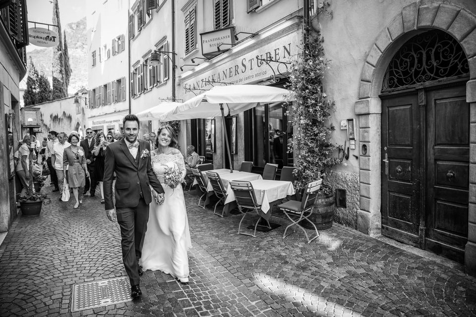 Hochzeitsreportage in der Altstadt von Bolzano.