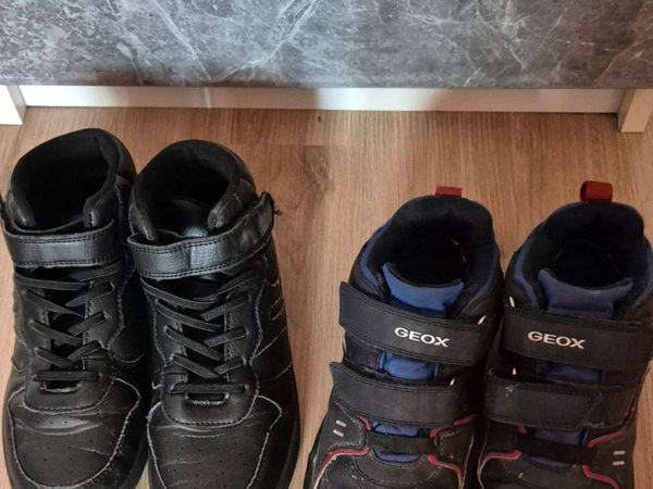 Geox குழந்தைகள் காலணிகள்