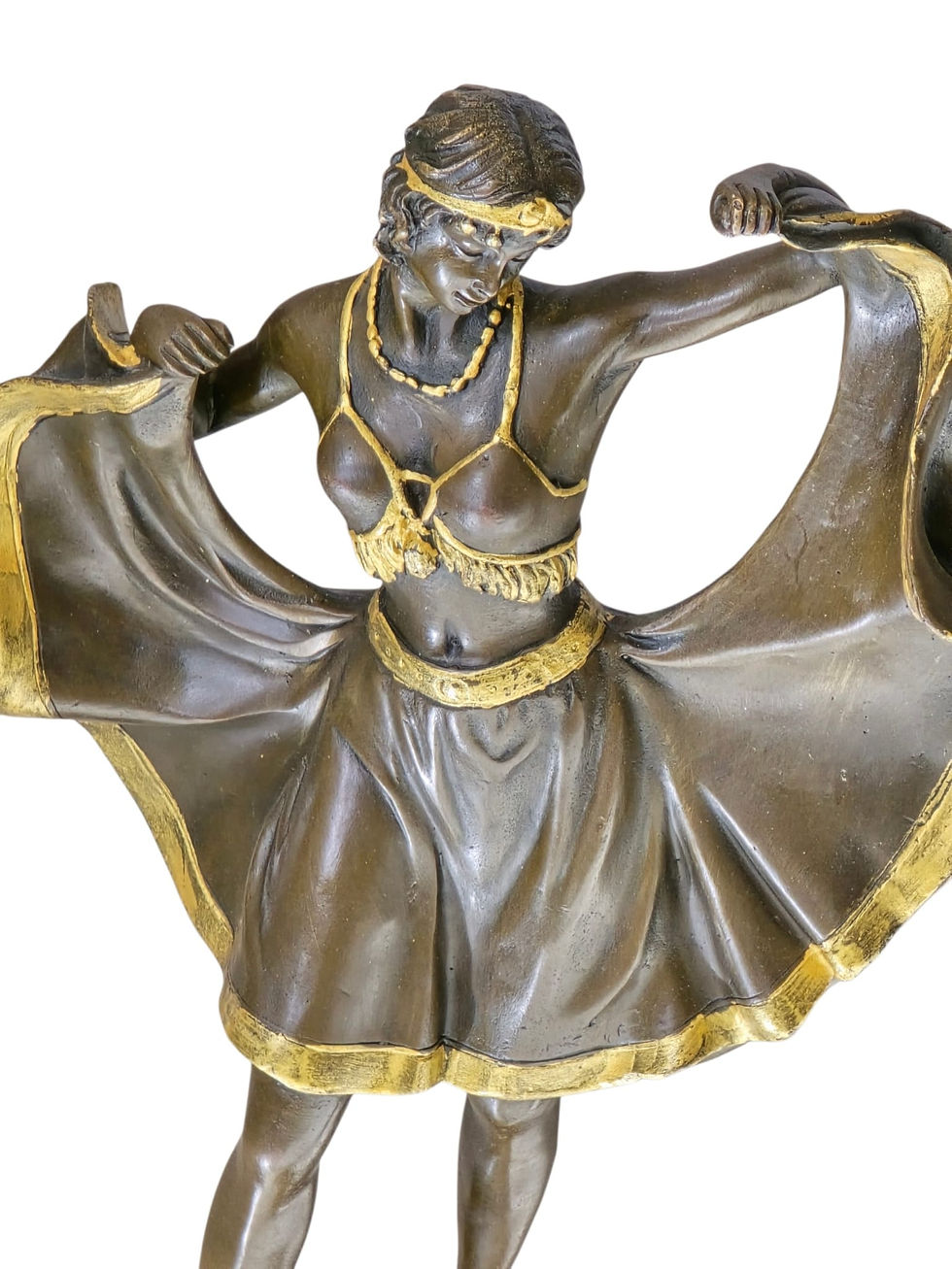 פסל ברונזה יוצא דופן זה הוא יצירתו של האמן הנודע Franz Xavier Bergman (1861–1936)