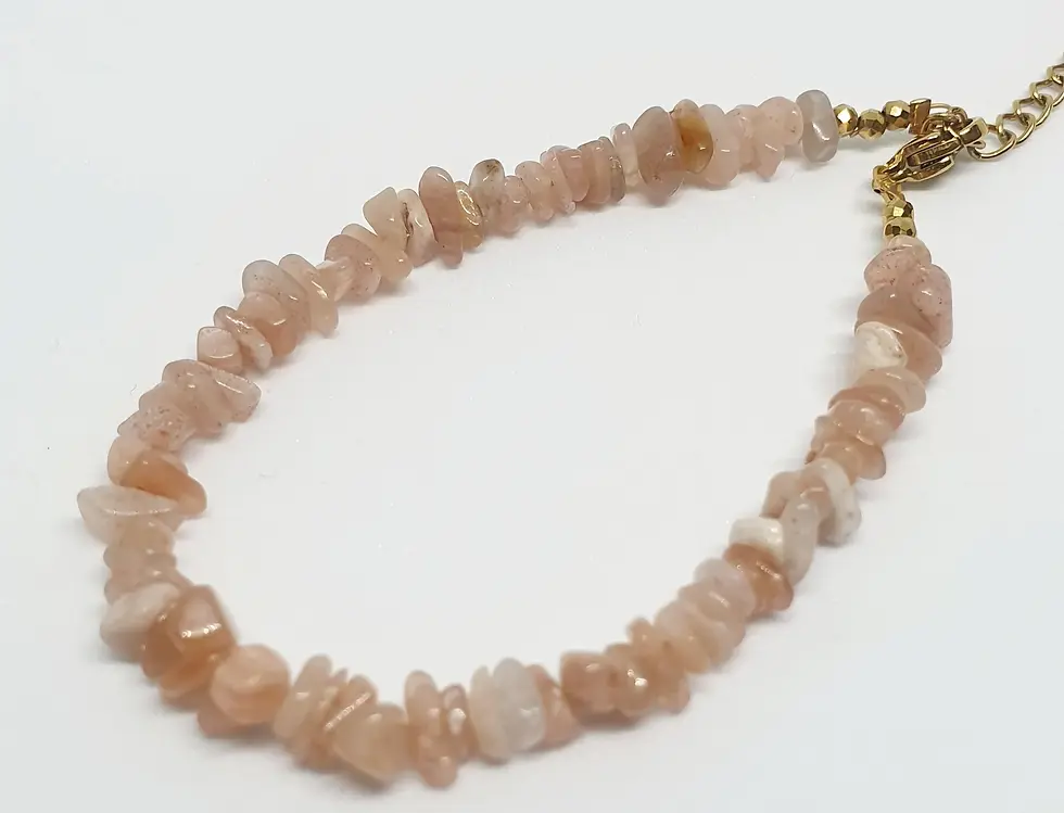 Miniaturbild: MARISSA | Armband aus Sonnenstein-Splitterperlen und Hämatit