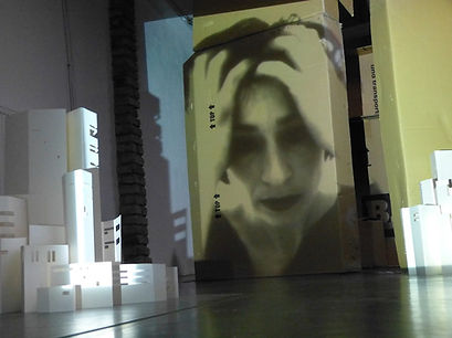 Moving Home, Installation, Marion Dieterle, Dossier 3-D-Poetry, Art, Dance, zeitgenössischer Tanz,
