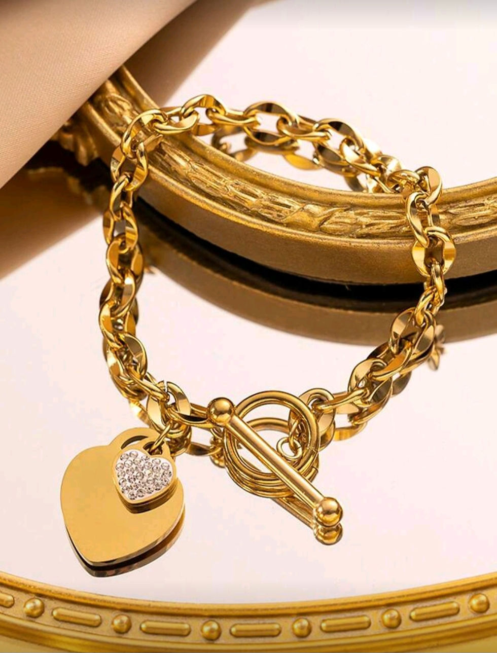Thumbnail: Heart Shaped 18k Gold Plated Stainless Steel Charm Bracelet