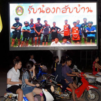 Niños rescatados en Tailandia permanecen en cuarentena