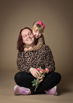 Familiefotografering og portrætter af mor og datter