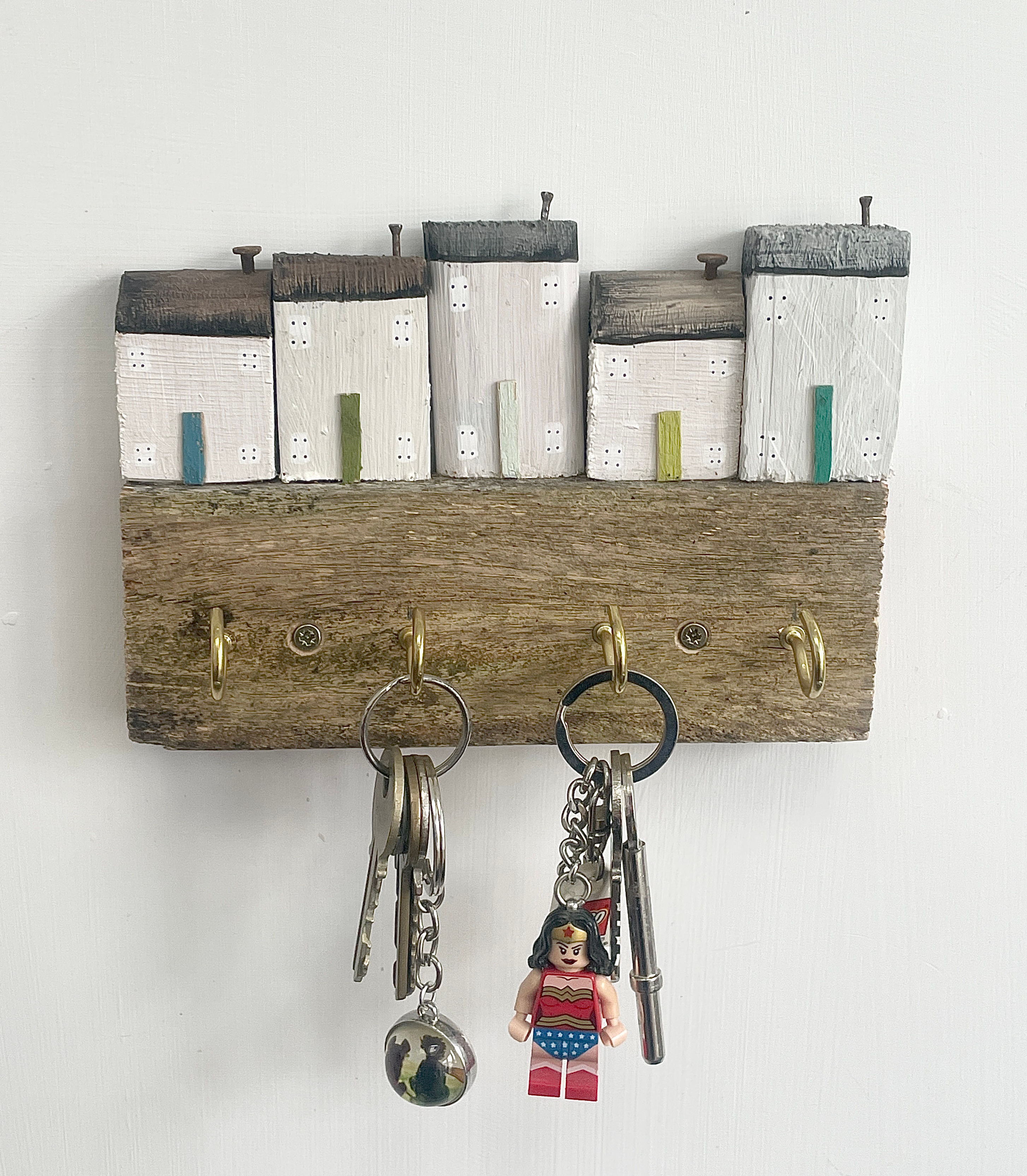 4 HOOK KEY HOLDER- gold hooks